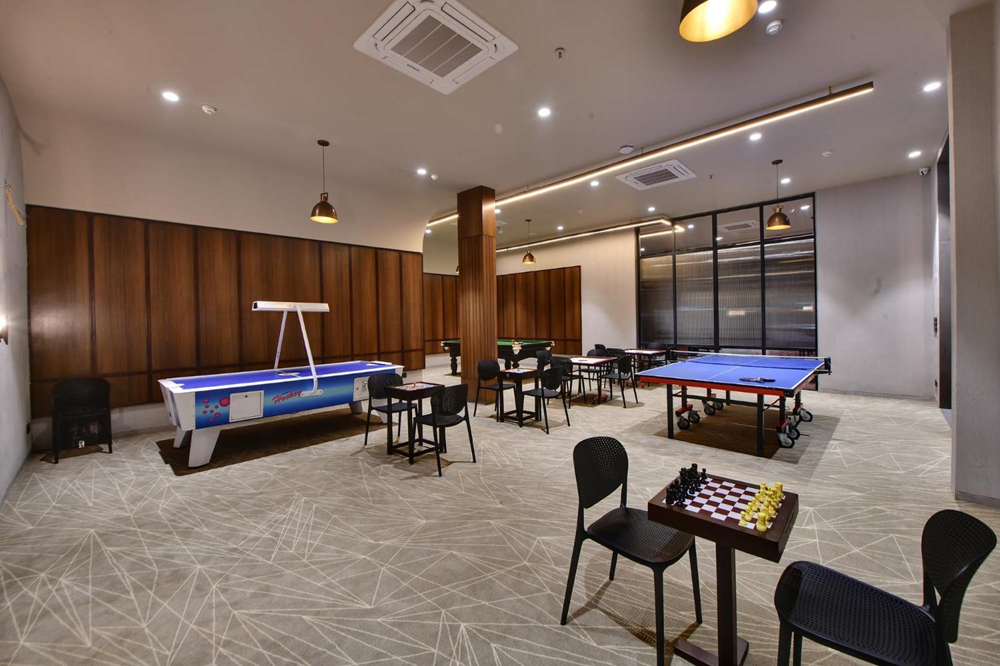 Maira Resort And Convention Centre Rāipur Екстериор снимка