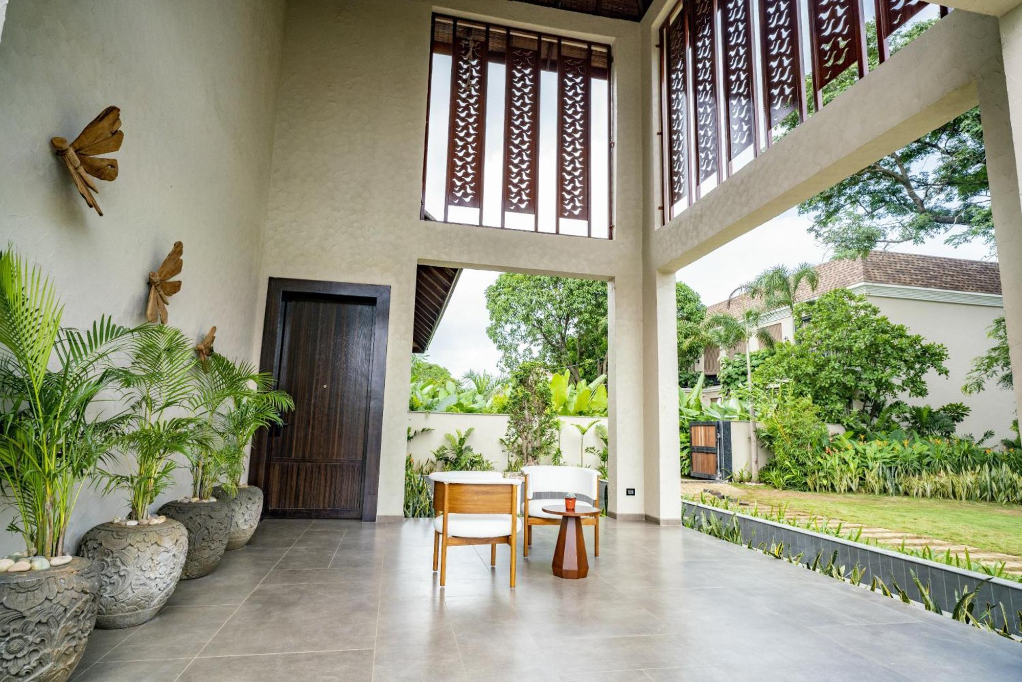 Maira Resort And Convention Centre Rāipur Екстериор снимка