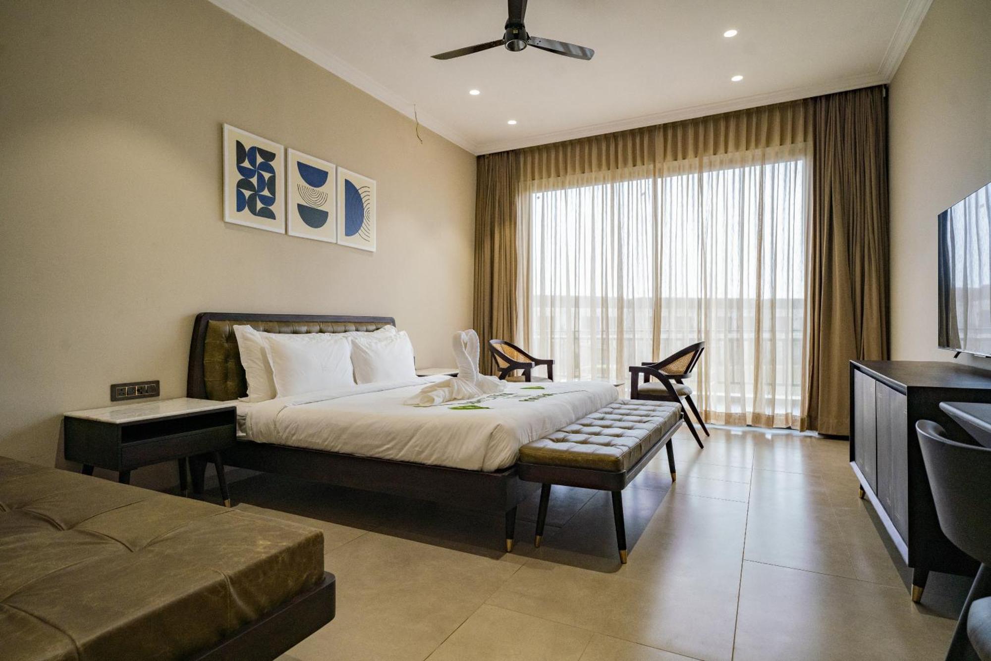 Maira Resort And Convention Centre Rāipur Екстериор снимка